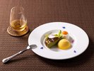 ・<ディナー一例>抹茶のバスクチーズケーキ/杏仁のブランマンジェ/マンゴーのソルベ