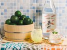�y6���`9���z�Č���̑u���ȏĒ��n�C�{�[���₩�ڂ��T�C�_�[���A���オ��̈�t�Ƃ��ĐU�镑���܂��B