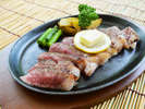 【ステーキイメージ】旨味があふれるジューシーなお肉