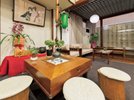 【本館】フロント前|いろりでほっこり