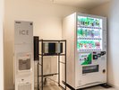 自動販売機・製氷機・電子レンジ ※自動販売機・製氷機は6・8・10・12階に設置しております
