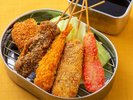 串カツ盛り合わせ