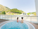 �y�X�v�����O�X�Ђ悵�z ���R���������Ղ�~�肻�������O�W���O�W�[�́A�����𒅗p�i12-3���^�x�j