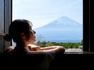 貸切展望風呂から富士山をゆっくり眺めて