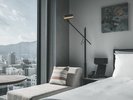 【スーペリア_+_ダブル】クイーンベッドで2名様でもゆったり過ごせるミニマルルーム。