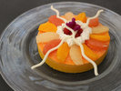 マンダリンケーキ ¥6,000(消費税・サービス料込)ご予約はご利用の5日前までにご連絡をお願いいたします