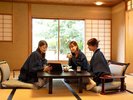 【新館和室デラックス】かけ流し温泉付き/本間+次の間+化粧の間(83u以上)