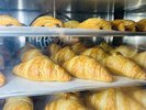 朝食バイキング:一部のパンはレストラン内で焼いています♪
