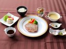 【夕食】柔らかくジューシー♪甘みも最高♪「黒毛和牛ステーキセット」(イメージ)