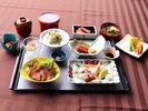 【神話御膳】人気高い雅御膳をベースにローストビーフ・デザートを加えて より一層満足度高まるご夕食を★