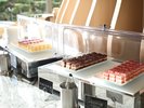 ビュッフェ料理 イメージ