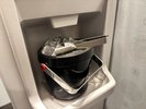 【製氷機】本館は7〜9階、新館は6階と9階にございます。(アイスペールは客室内にございます)