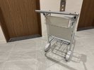 【荷物カート】エントランスにご用意しております。ご自由にお使い下さいませ。(数に限りがございます)