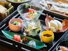 【朝食】目で見ても美味しい、色とりどりの品が並ぶ和朝食