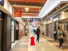 【JR・京急線横浜駅東口の地下ルート】Eきた通路方面へ向かってください。