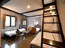 グループ向き・フォースベット+ロフト付き最大6人までご利用可能。当館で1番大きいお部屋