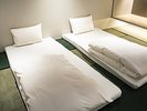THE HOUSE|畳の温かさに癒やされる多用途空間。心地よいお休み処として使用できます。(3F)