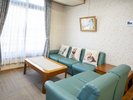 【特別室城陽】広々とした部屋でペットと楽しいひと時。