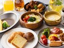 朝食バイキングの一例です。