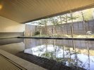 【16:00】チェックイン済ませたら、露天風呂「火打の湯」で日頃の疲れを癒やしましょう。