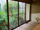 湯上り処の坪庭。