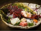 伊豆と言えば「伊勢海老」!伊勢海老の御造りが付いた贅沢な御作りの盛り合わせ(一例)