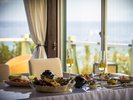【レストラン】オーシャンビューのレストランでのお食事は格別です!