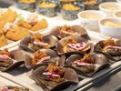 【朝食ブッフェ】和洋折衷、料理長手作りのお料理の数々