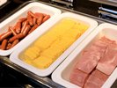 選べるおかずで大満足の朝。