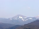 残雪が描く雪うさぎ福島に春を告げる風物詩