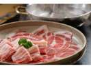 黒豚しゃぶしゃぶコースのメインのお肉です。