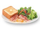 【上島珈琲店】朝食(6:30〜11:00)ベーコンエッグトースト