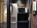 館内1階に製氷機と電子レンジをご用意。