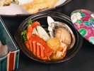 雲丹・鮑・伊勢海老他、旬の魚介を使ったごちそう鍋