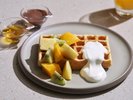 タイ料理を含むメイン料理はオーダー形式にて。ボリューム満点、色とりどりの人気のブッフェご朝食。