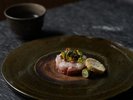 鉄板シェフズテーブル 「紅葉 こうよう」。選び抜かれた良質な材料でどなたにもご満足いただけるメニュー。