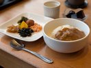GR.【ハーフブッフェ】ごはん・パン・味噌汁・カレー・副菜(数種類)・デザート