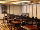 朝食会場では、お一人様からご家族様まで、お席をご用意しております。