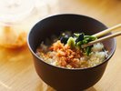 【ご朝食】和の余韻が広がる数種類のおばんざい(一例)