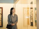 歴史とアートが交差するギャラリーで、静かに作品と向き合う