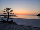【白良浜】当館より徒歩約20分、車で約5分幻想的な夕景が愉しめます