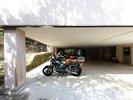 【外観】バイク駐車スペースがございます。