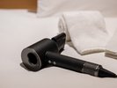 お部屋の備品(デラックスツイン限定):ダイソン ヘアドライヤー