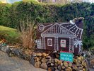 こちらの看板が正面駐車場入り口です