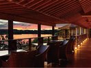 ダイニング甘露夕方の風景