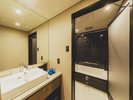 【デラックスファミリーバンク】バス・洗面所・トイレがそれぞれ独立しております。