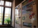ソフトドリンク自動販売機