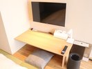 さくらHouse Suite〜和室和室にもデスクがあるので座卓でお仕事したい方はこちらで♪