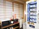 【4F】今里製パン所のパン自販機