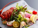 伊勢海老など料理長厳選の食材を使った別注料理をご予算に合わせて承ります